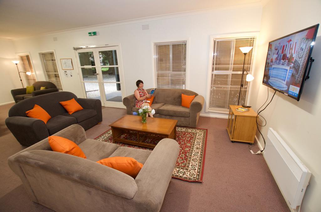Mountain View Holiday Retreat Harrietville Buitenkant foto